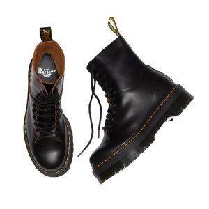 New Dr. Martens Jadon Decon boots 🖤
